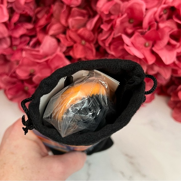 Soleil Mini Heat Brush in Apricot - Picture 9 of 10